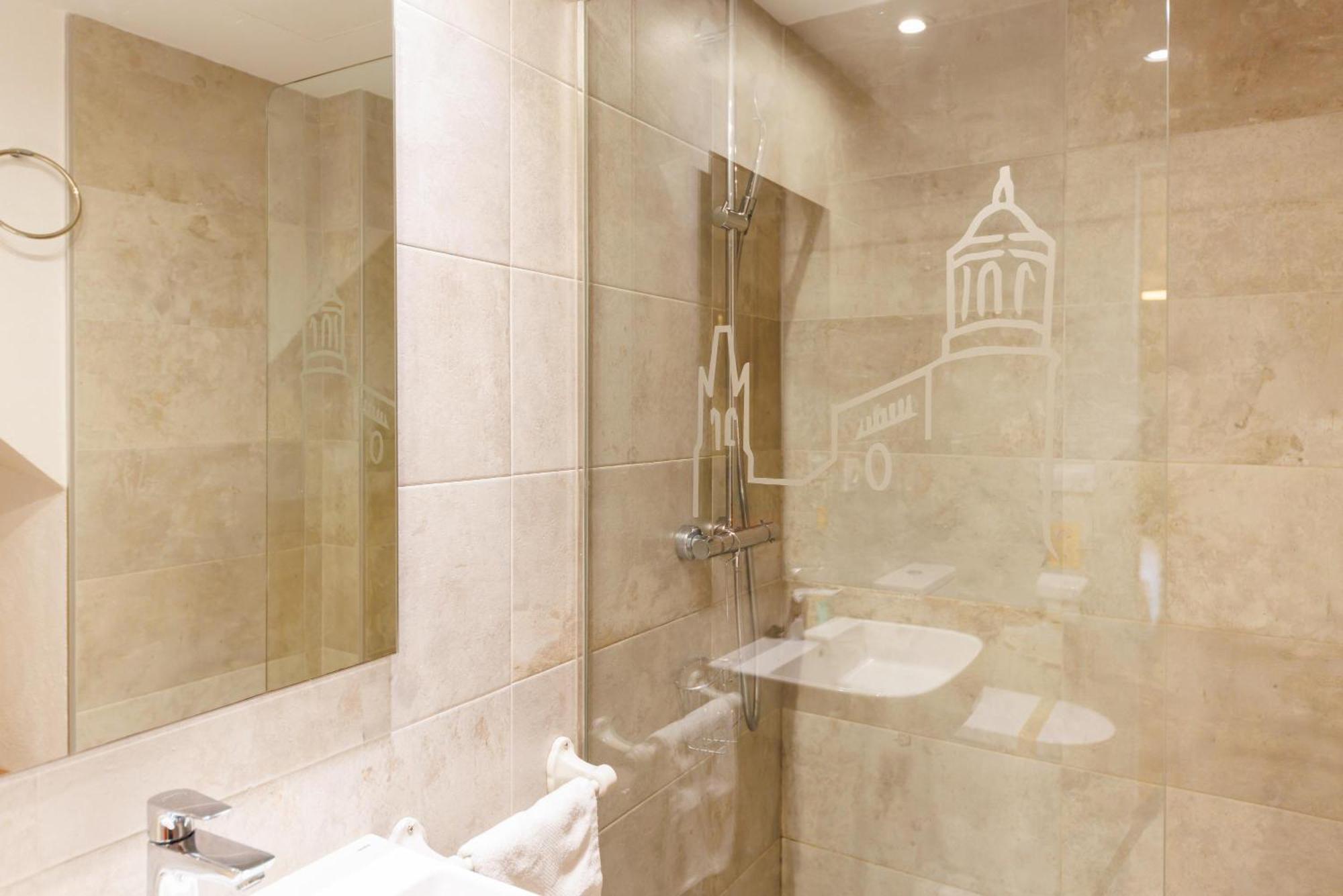 Bravissimo Girona 1593, Medieval Charm エクステリア 写真